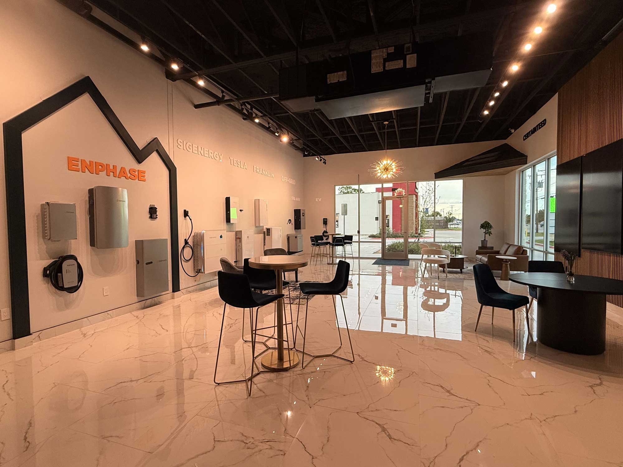 Monument solar showroom Saginaw Texas
